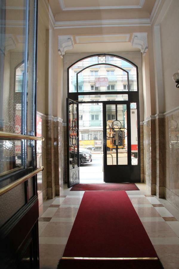 Viale Lunigiana - Penthouse - 6 People Apartment Milan Bagian luar foto